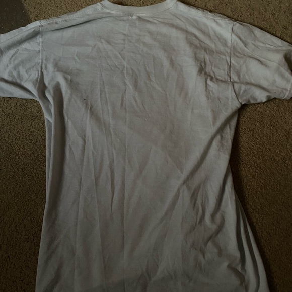 White fila t shirt - Picture 2 of 3